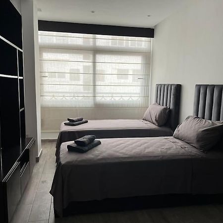 Appartamento Luxe 2Br Oasis In Tangier Center Esterno foto