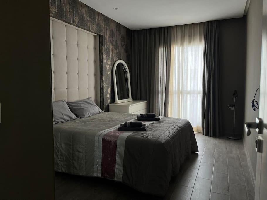 Appartamento Luxe 2Br Oasis In Tangier Center Esterno foto